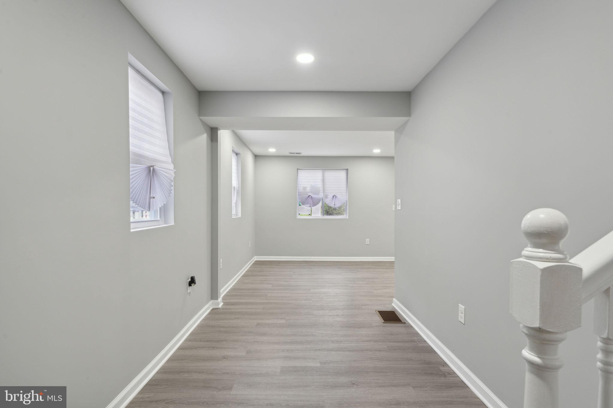 WEST LANHAM HILLS - Residential