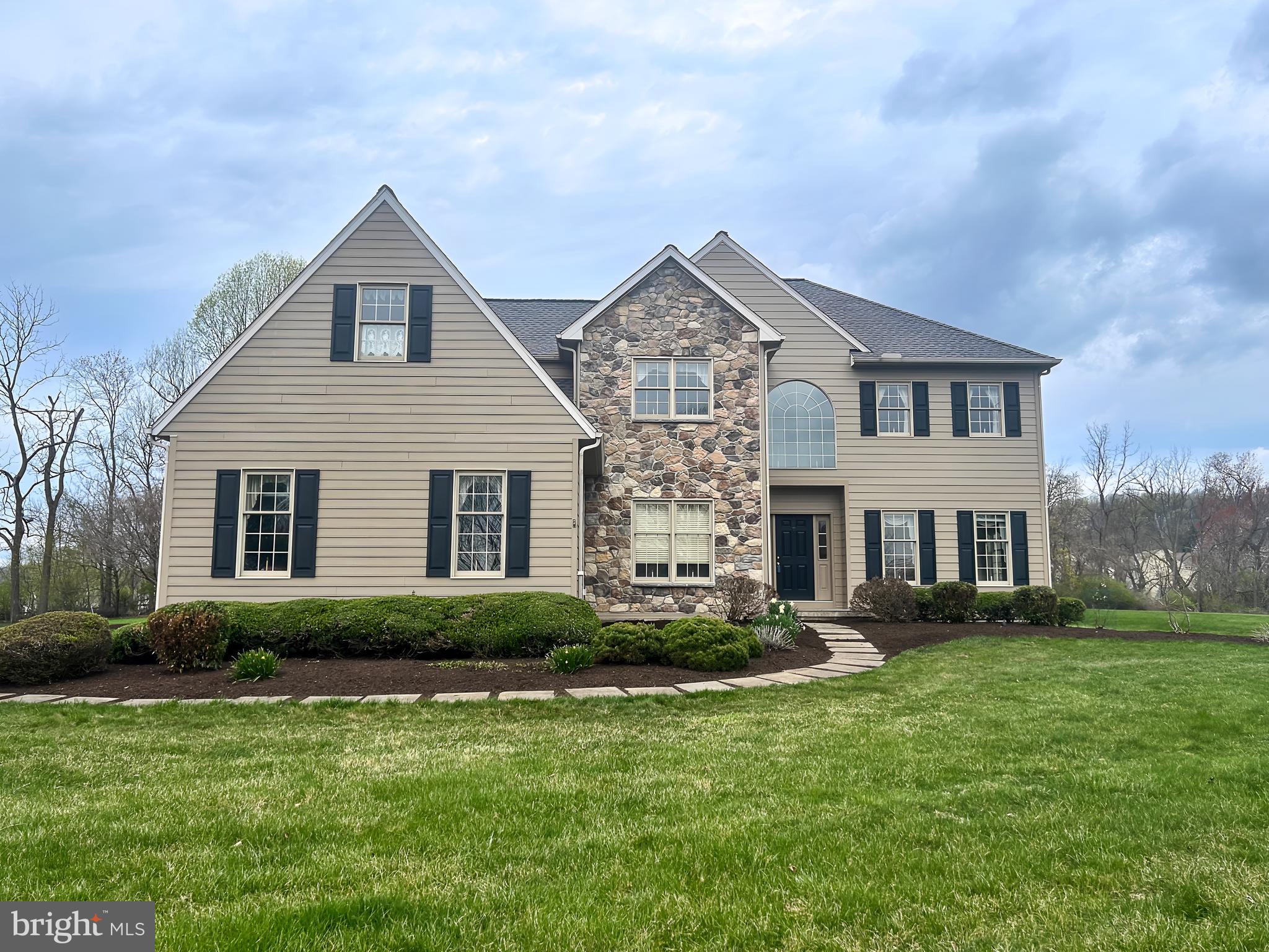 MARSHALL CREEK FAR - Residential