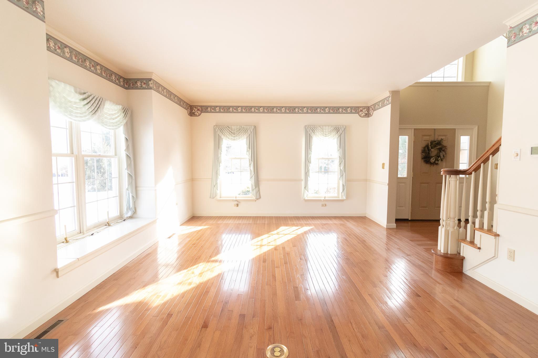 MARSHALL CREEK FAR - Residential