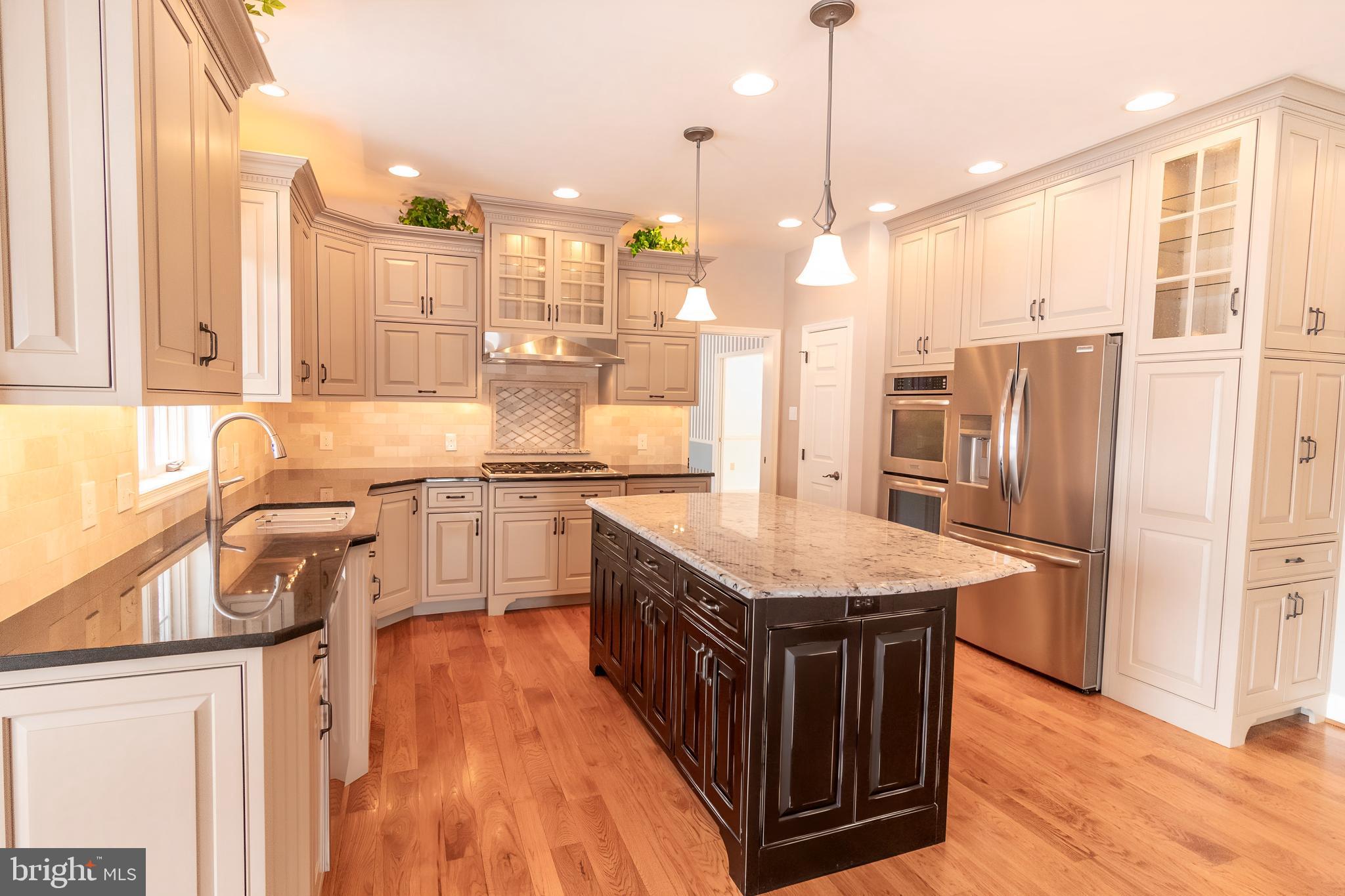 MARSHALL CREEK FAR - Residential