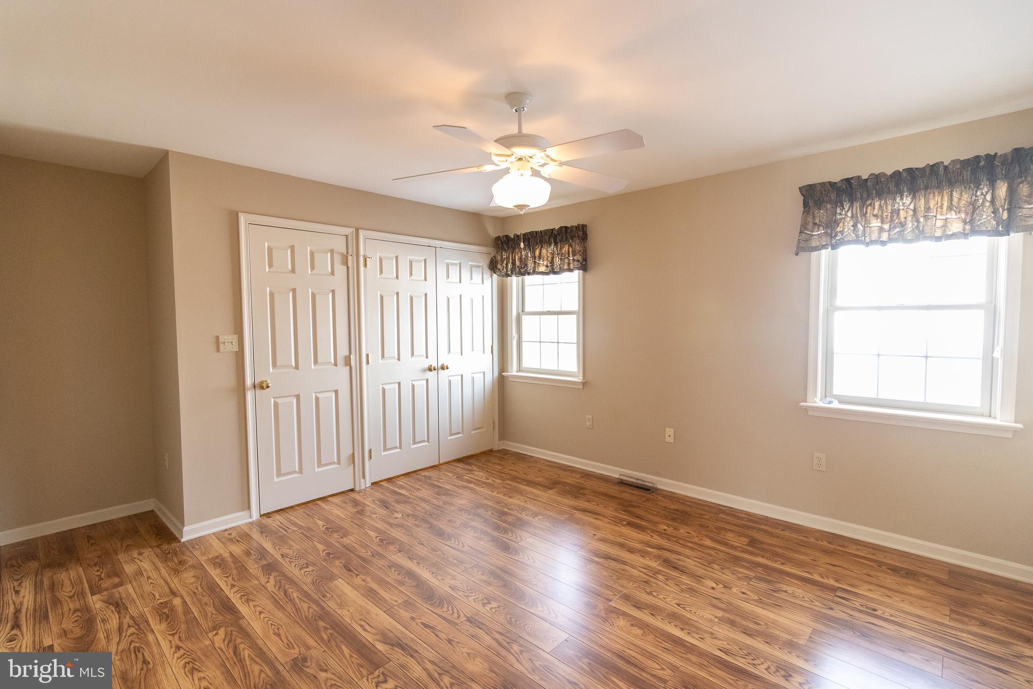 MARSHALL CREEK FAR - Residential