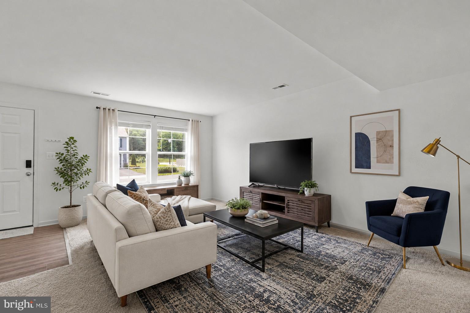 19 LOBLOLLY DRIVE