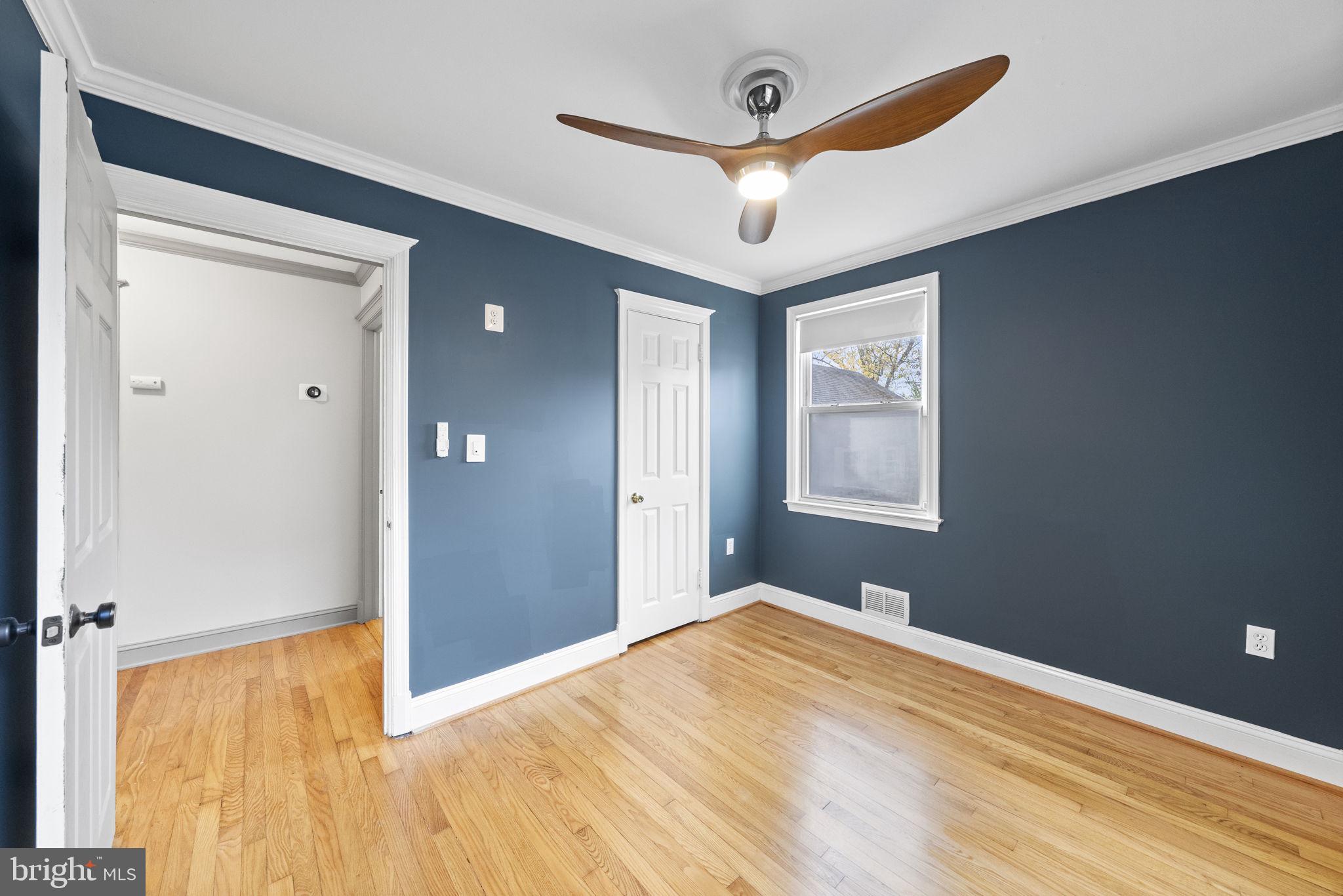 COLLEGE PARK - Residential