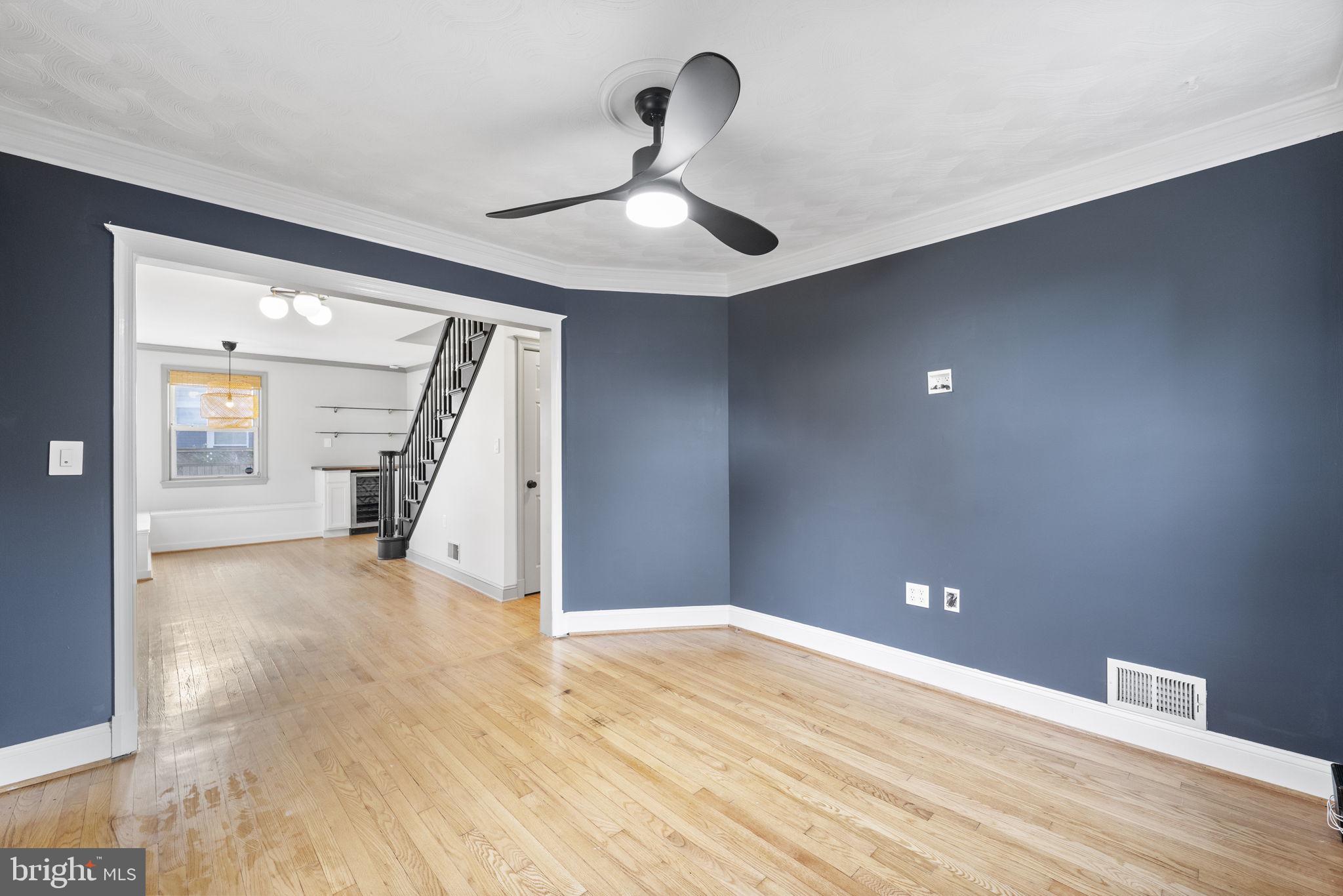 COLLEGE PARK - Residential