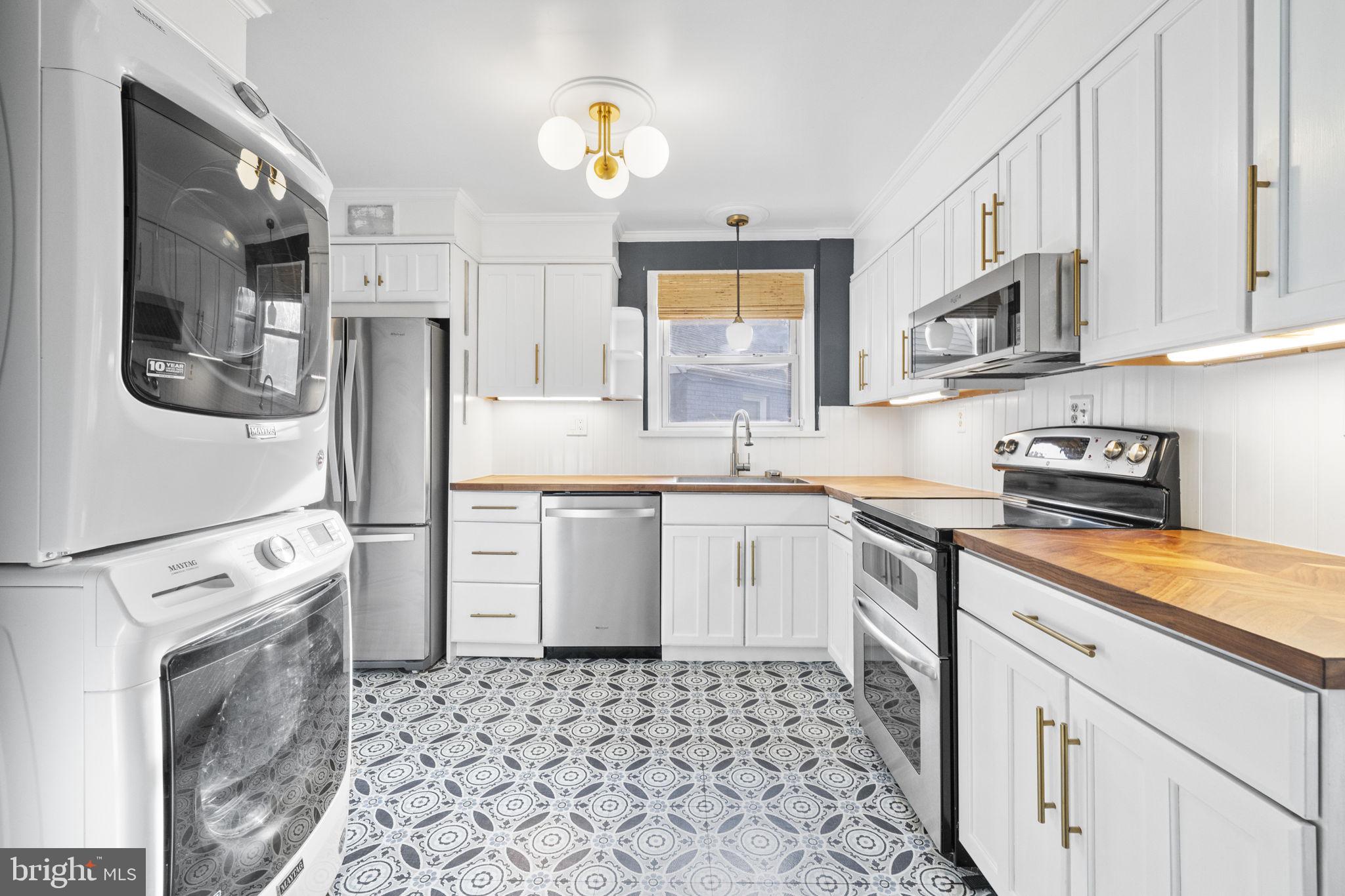 COLLEGE PARK - Residential