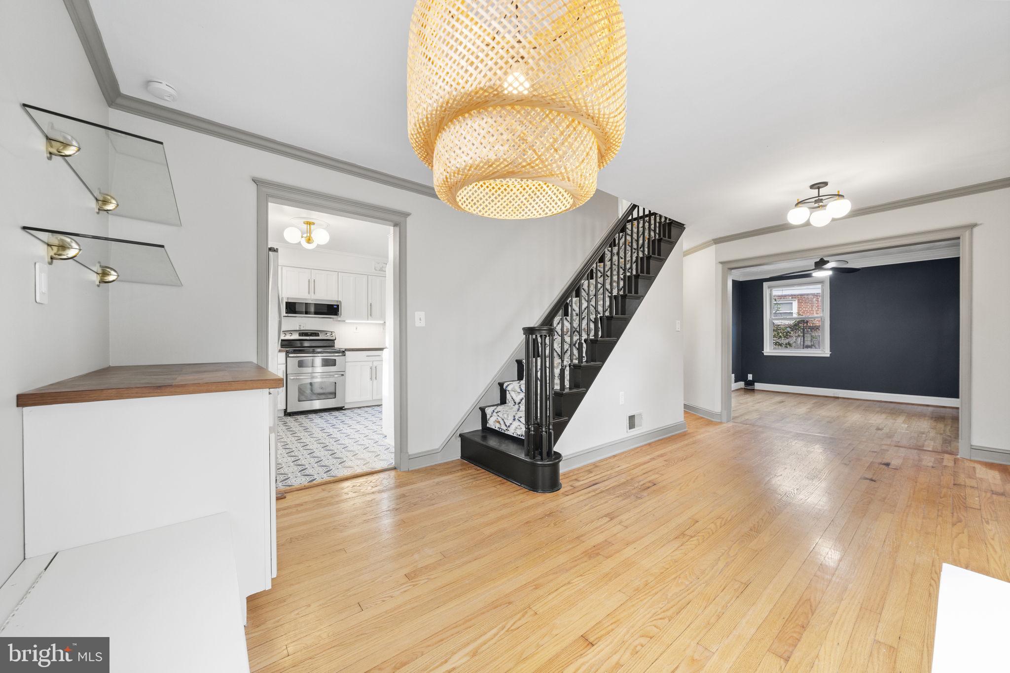 COLLEGE PARK - Residential