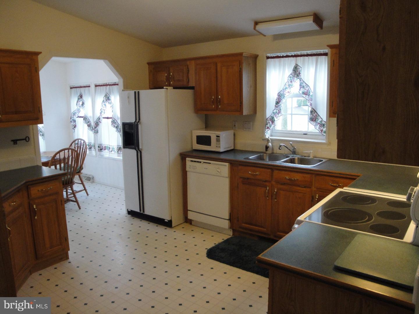 QUIET ACRES - Residential