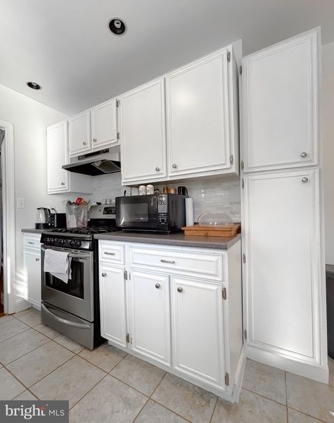 Tiny photo for 31 Governors Gate Ln, LINTHICUM, MD 21090 (MLS # MDAA2134512)
