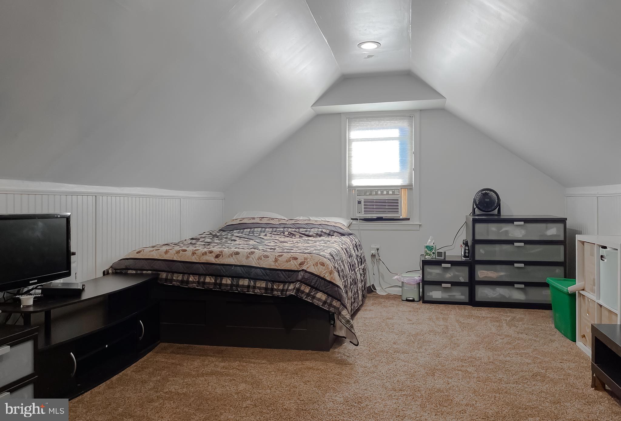 NORTH LINTHICUM - Residential