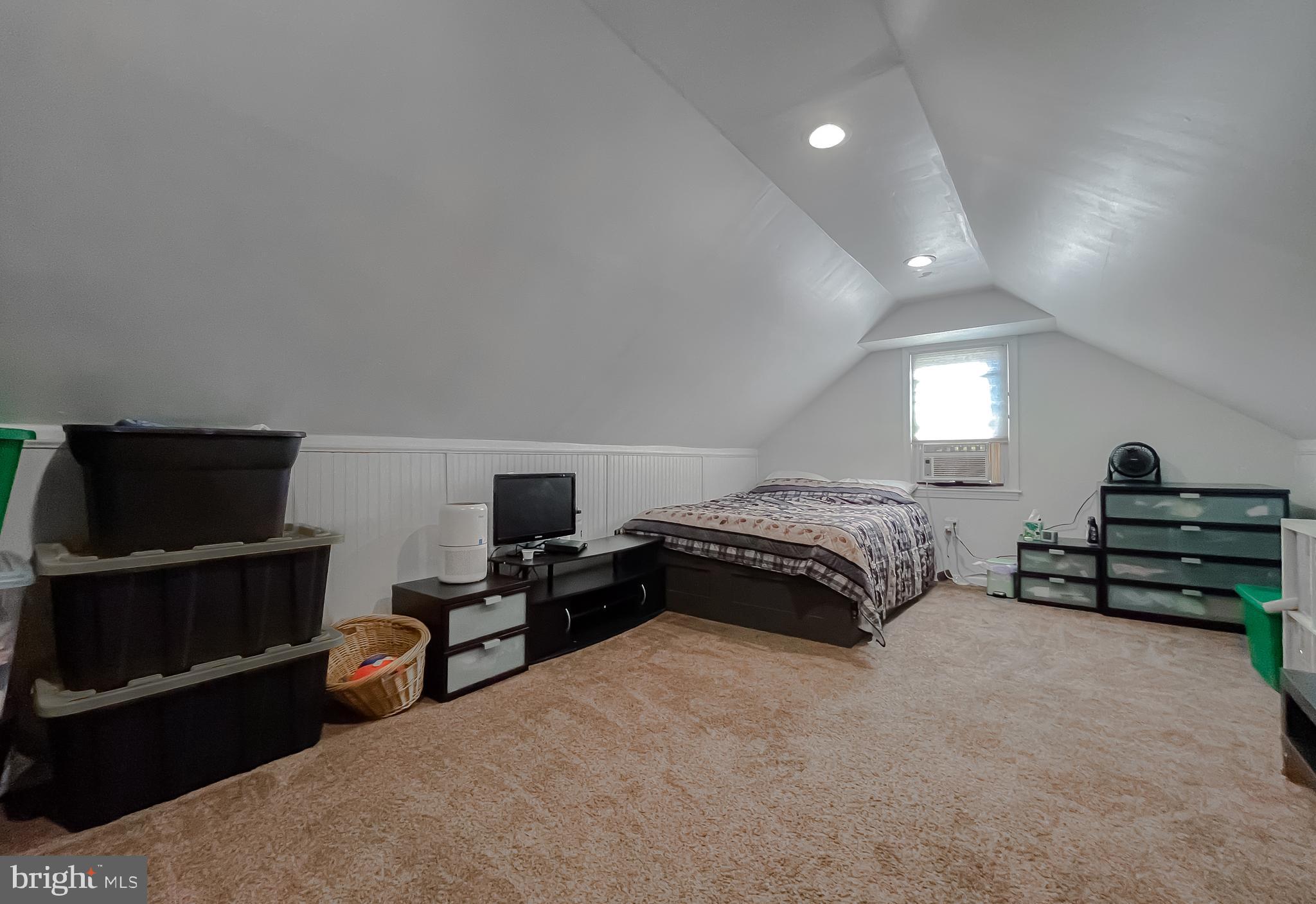 NORTH LINTHICUM - Residential