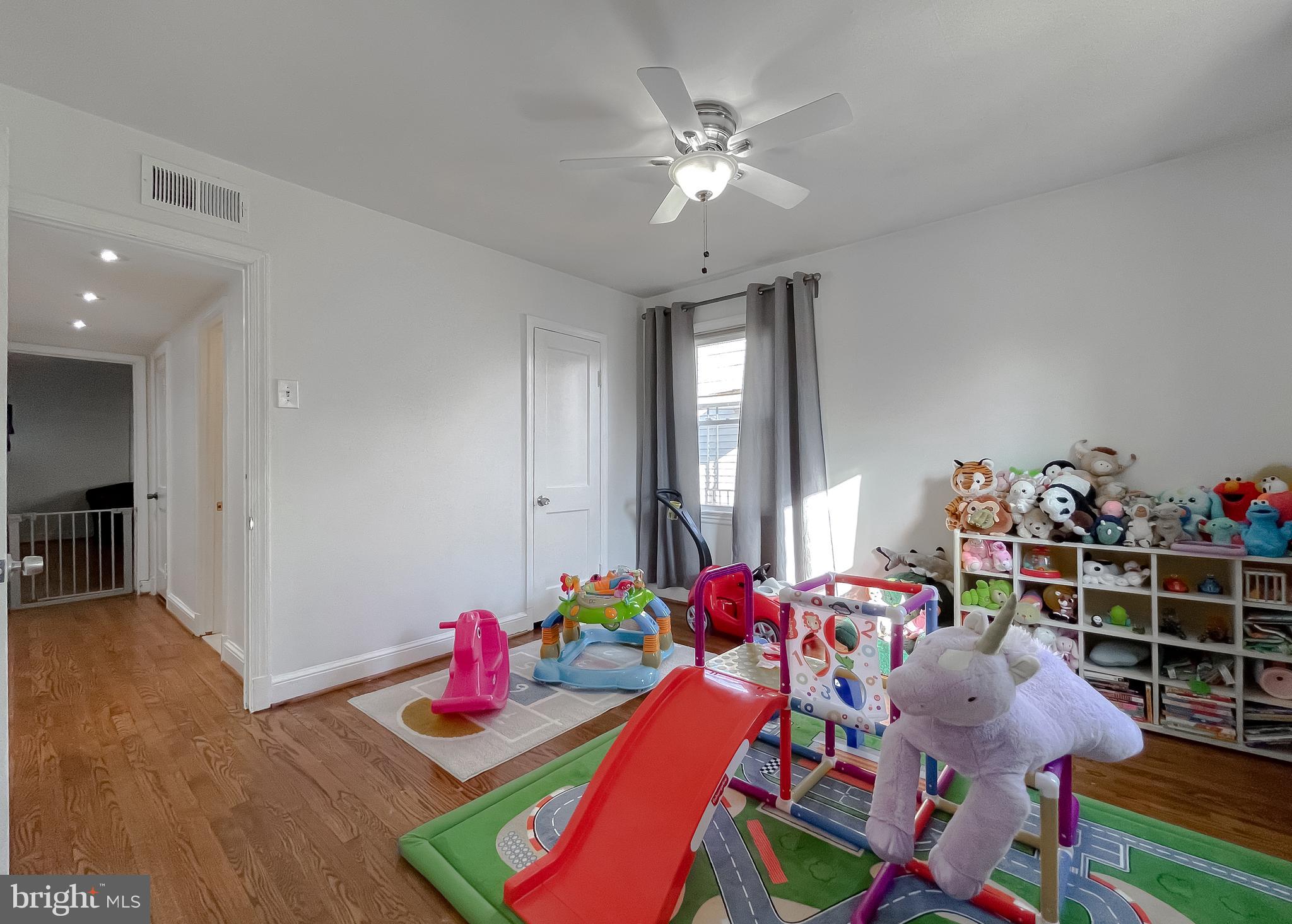 NORTH LINTHICUM - Residential