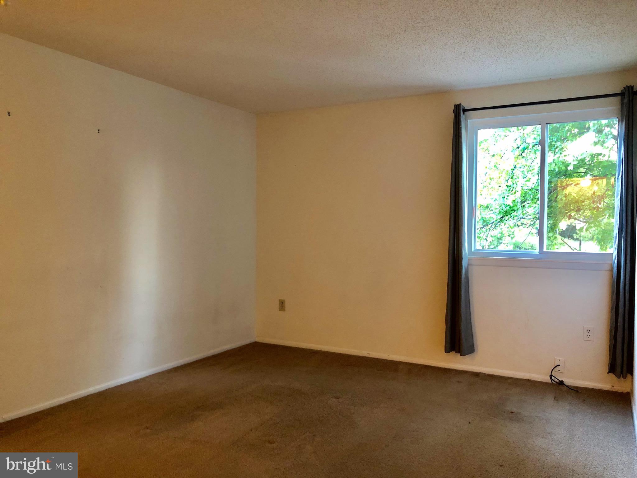 COUNTRYSIDE - Residential Lease