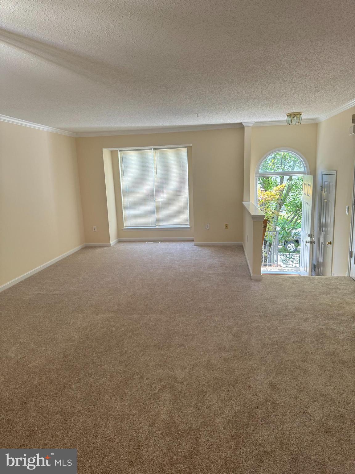 LONGMEAD - Residential