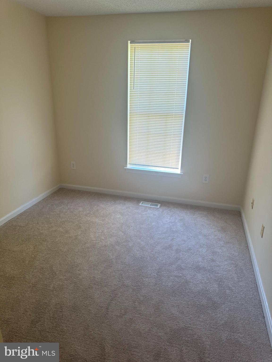 LONGMEAD - Residential