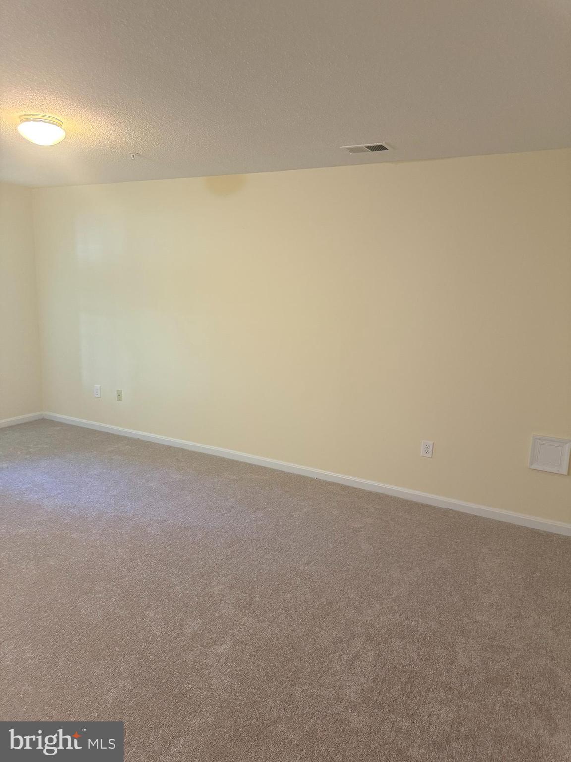 LONGMEAD - Residential