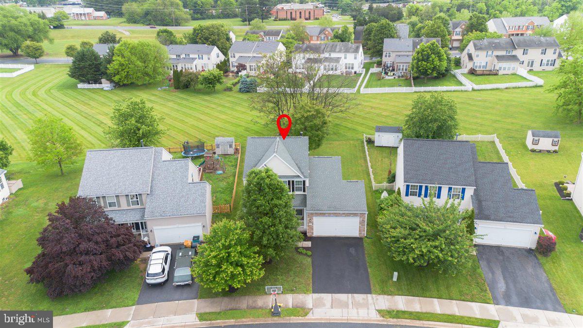 WESTFIELDS - Residential