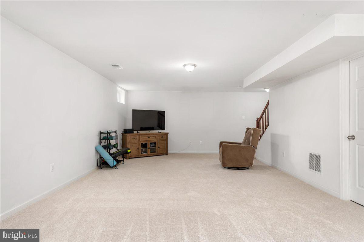 WESTFIELDS - Residential