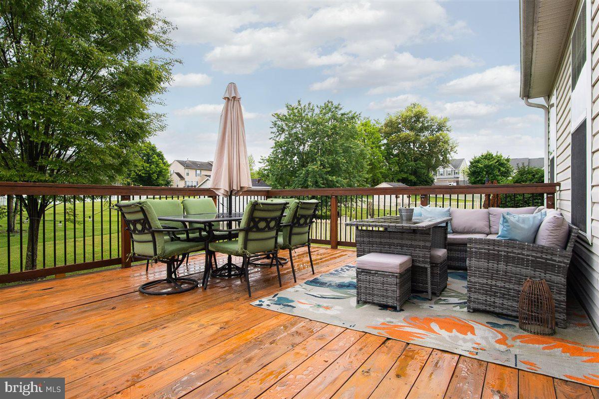 WESTFIELDS - Residential