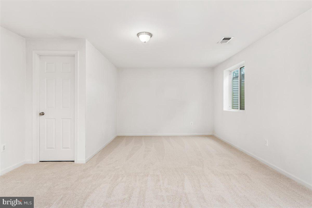 WESTFIELDS - Residential
