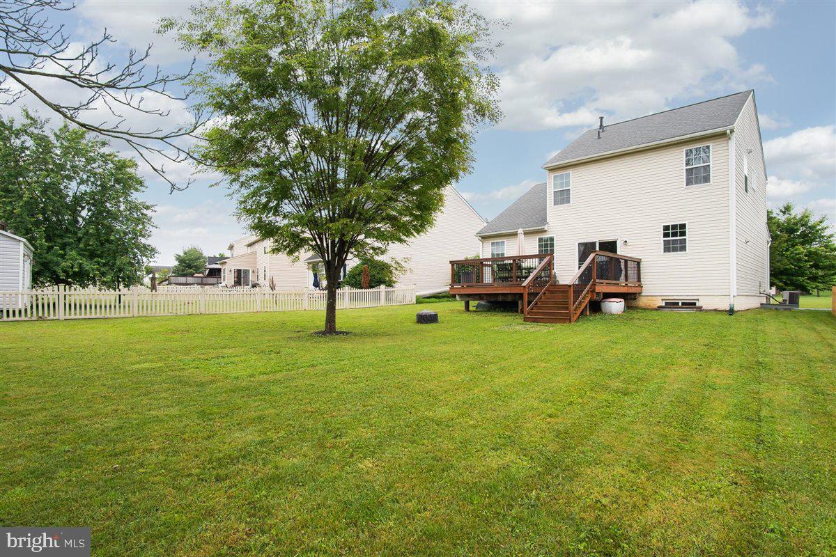 WESTFIELDS - Residential