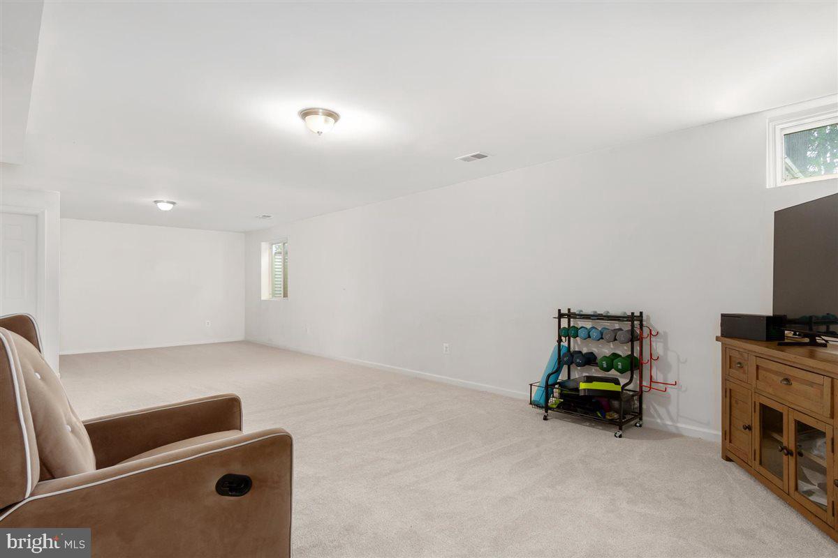 WESTFIELDS - Residential