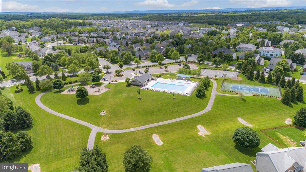 WESTFIELDS - Residential