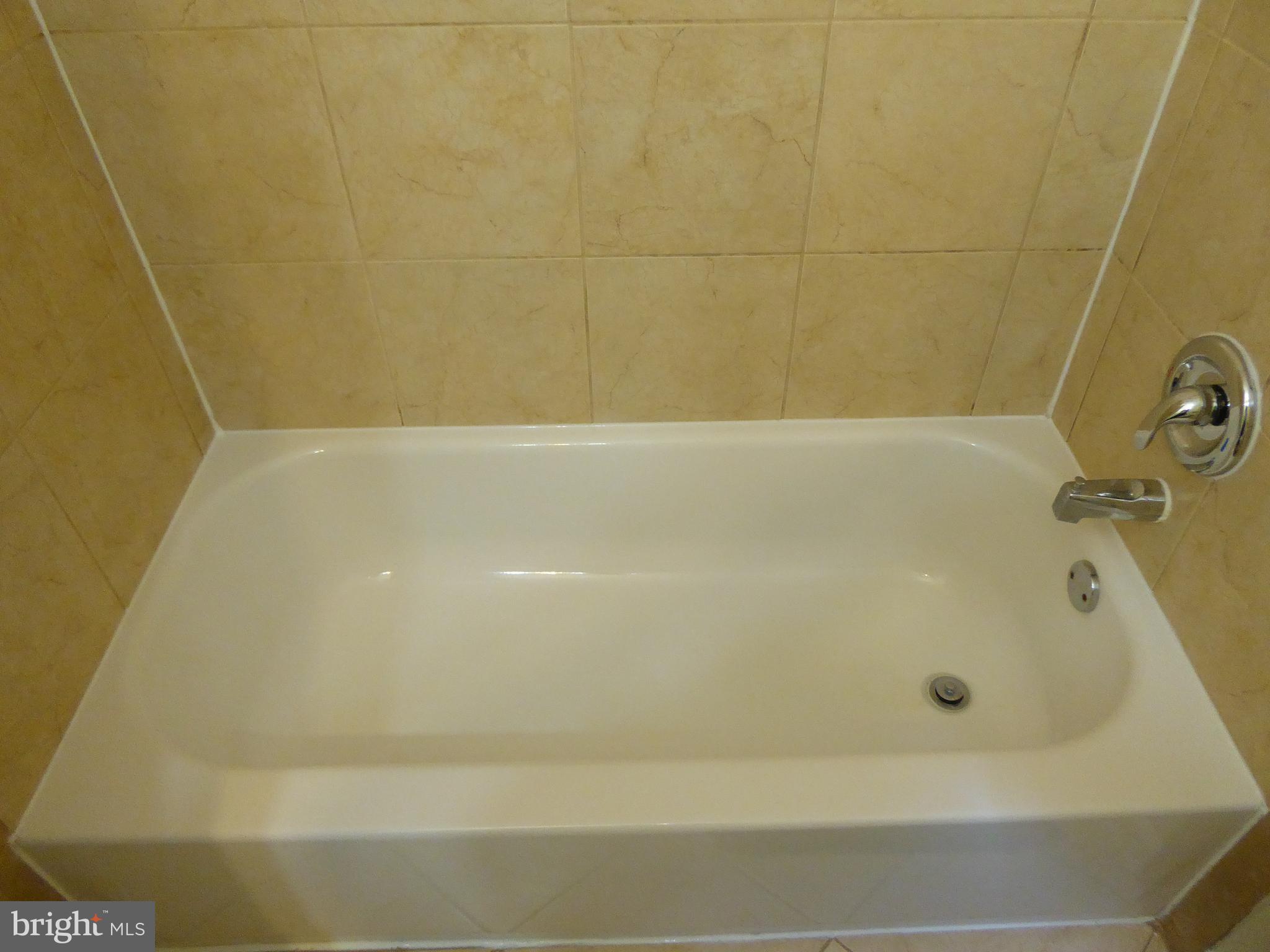 BELMONT - Residential Lease