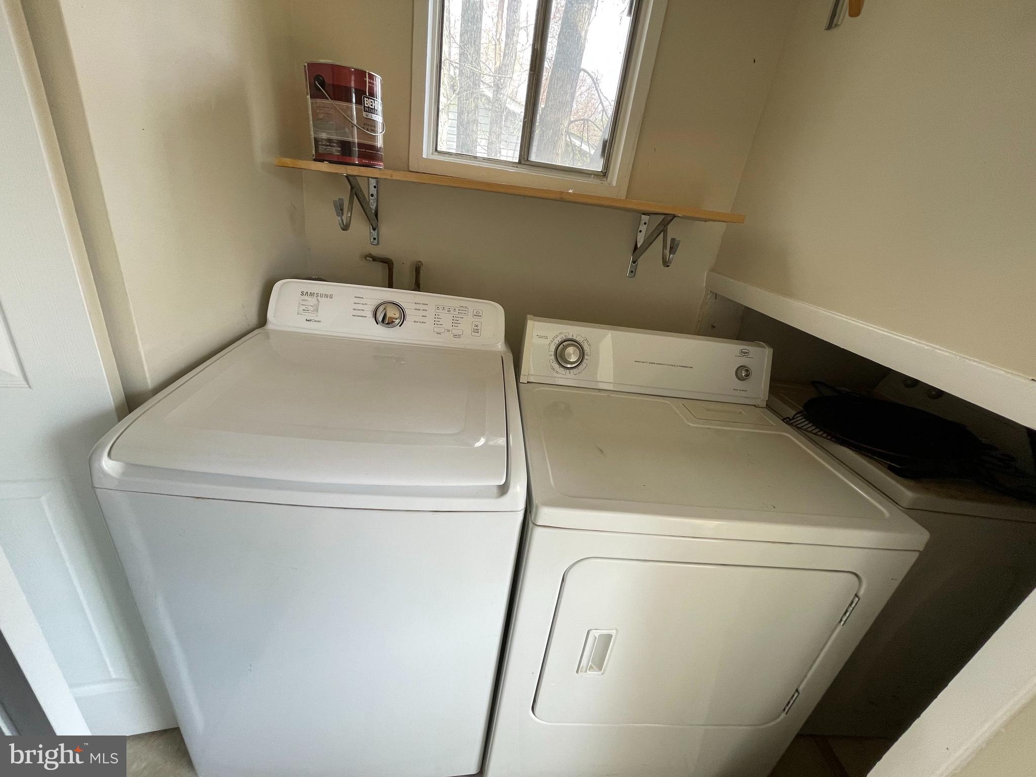 BELMONT - Residential Lease