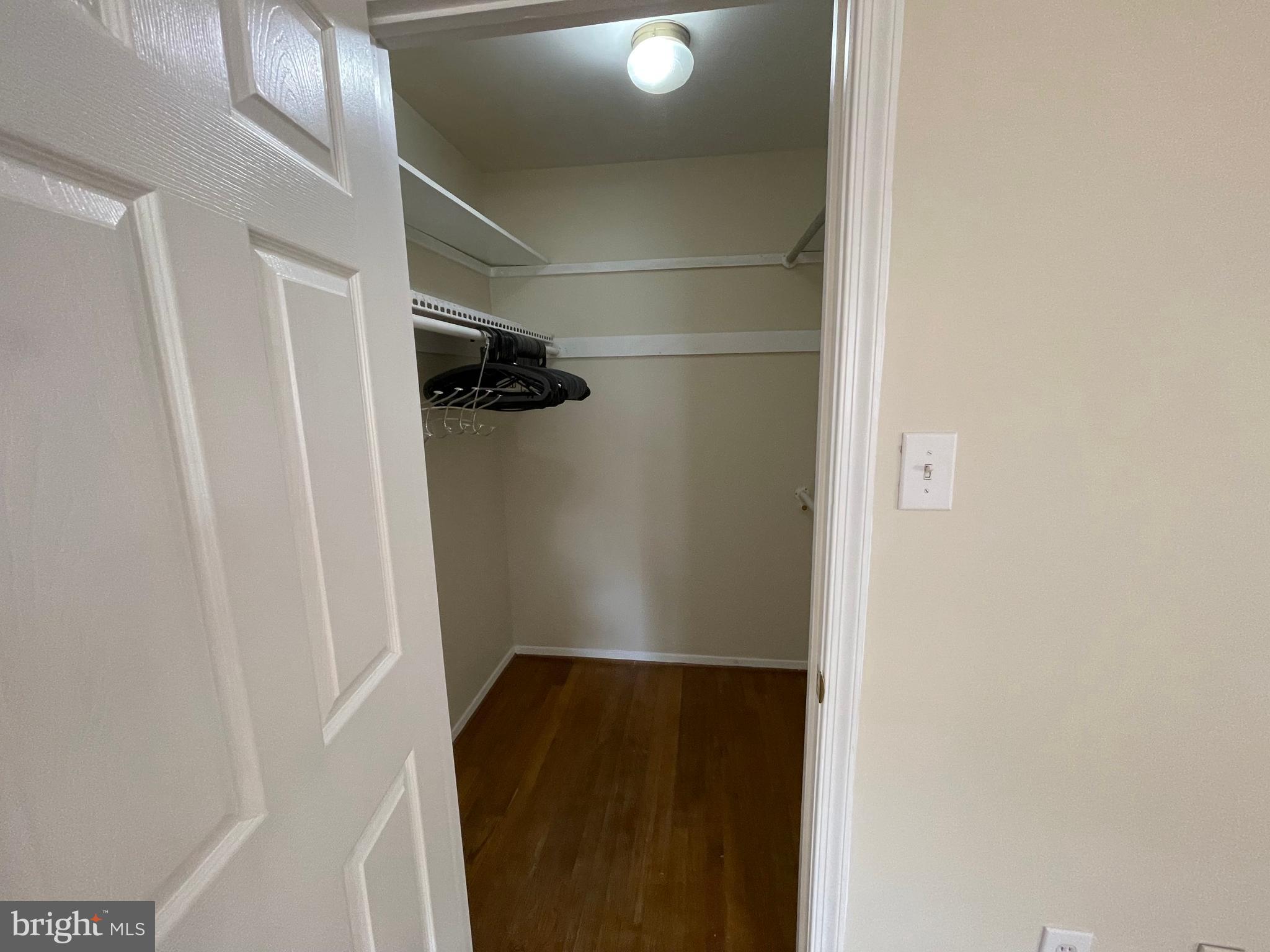 BELMONT - Residential Lease