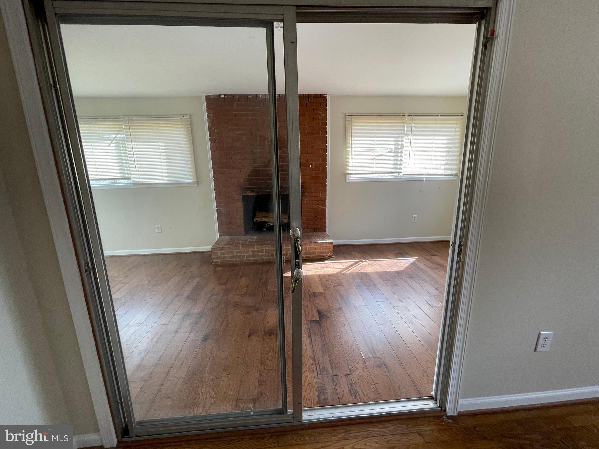 BELMONT - Residential Lease