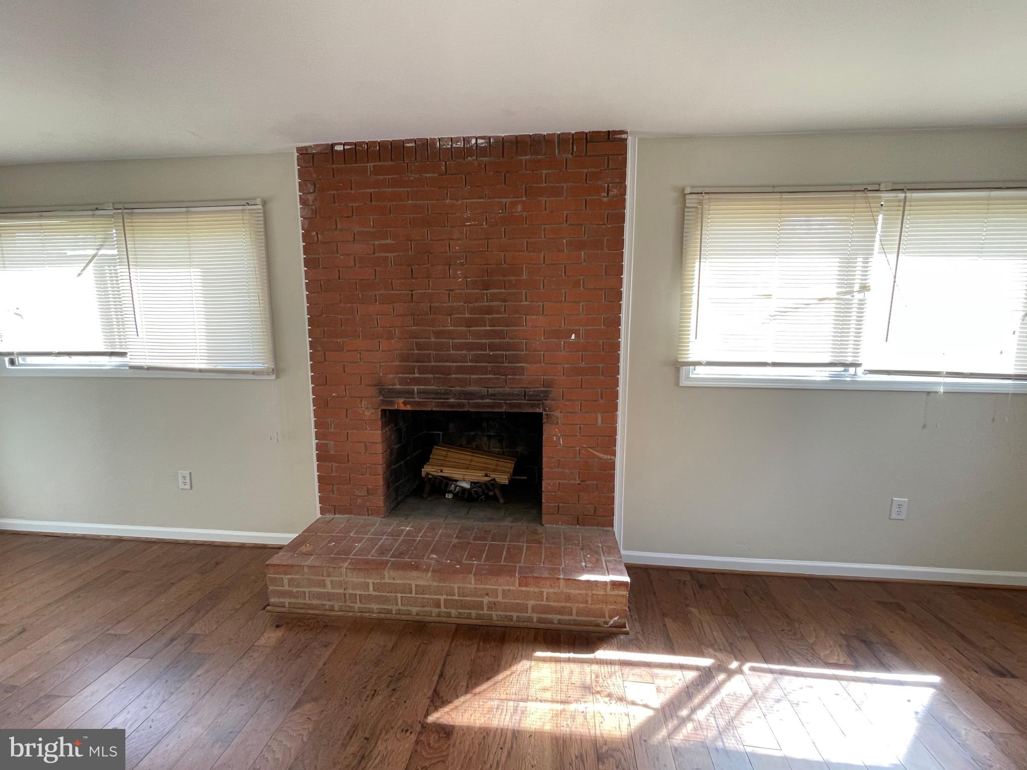 BELMONT - Residential Lease