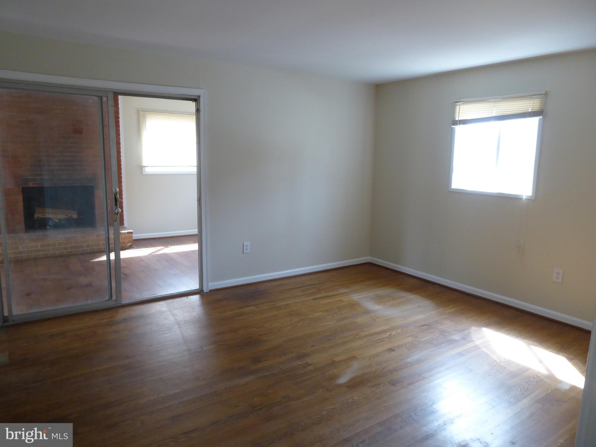 BELMONT - Residential Lease