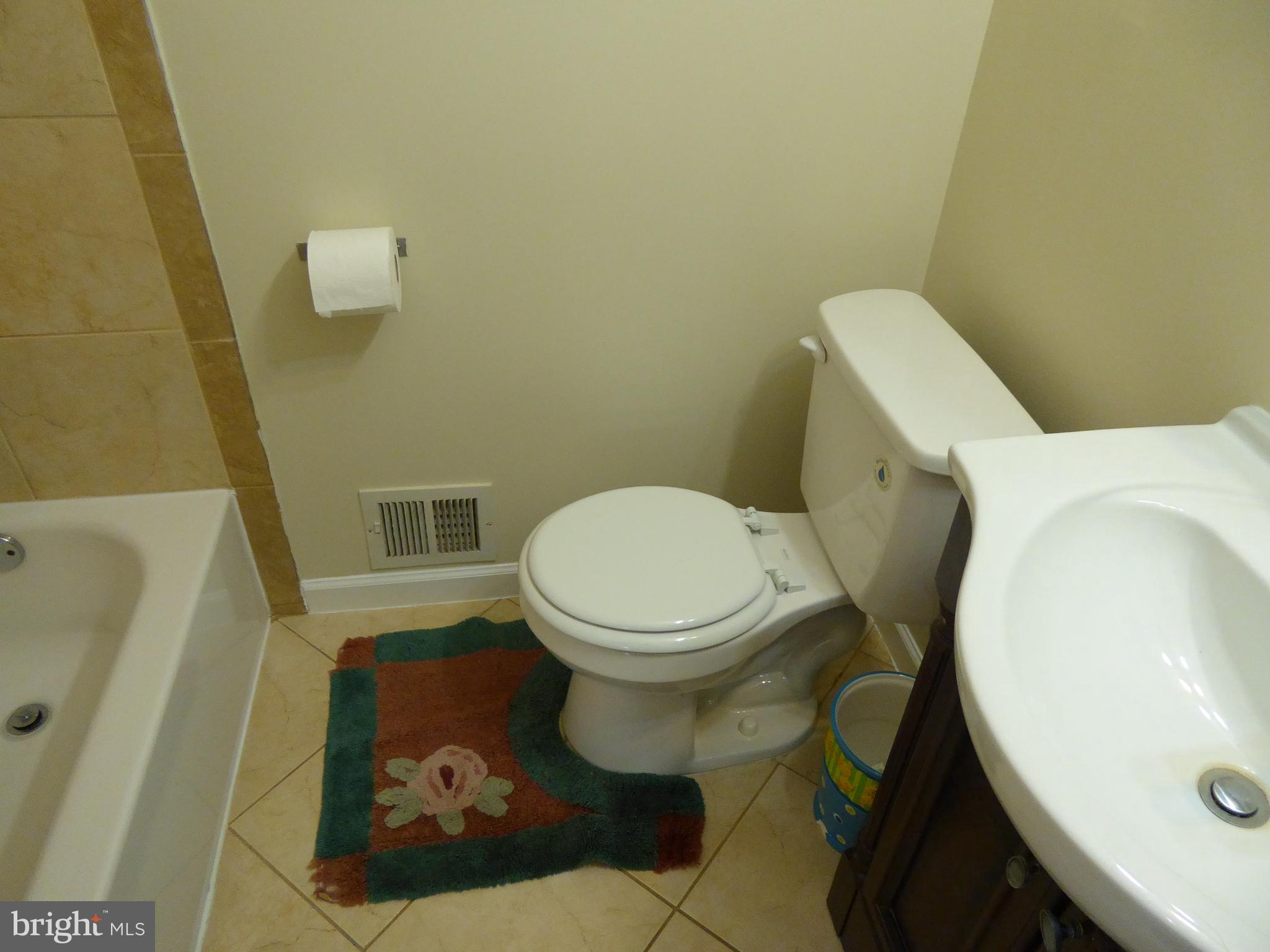 BELMONT - Residential Lease