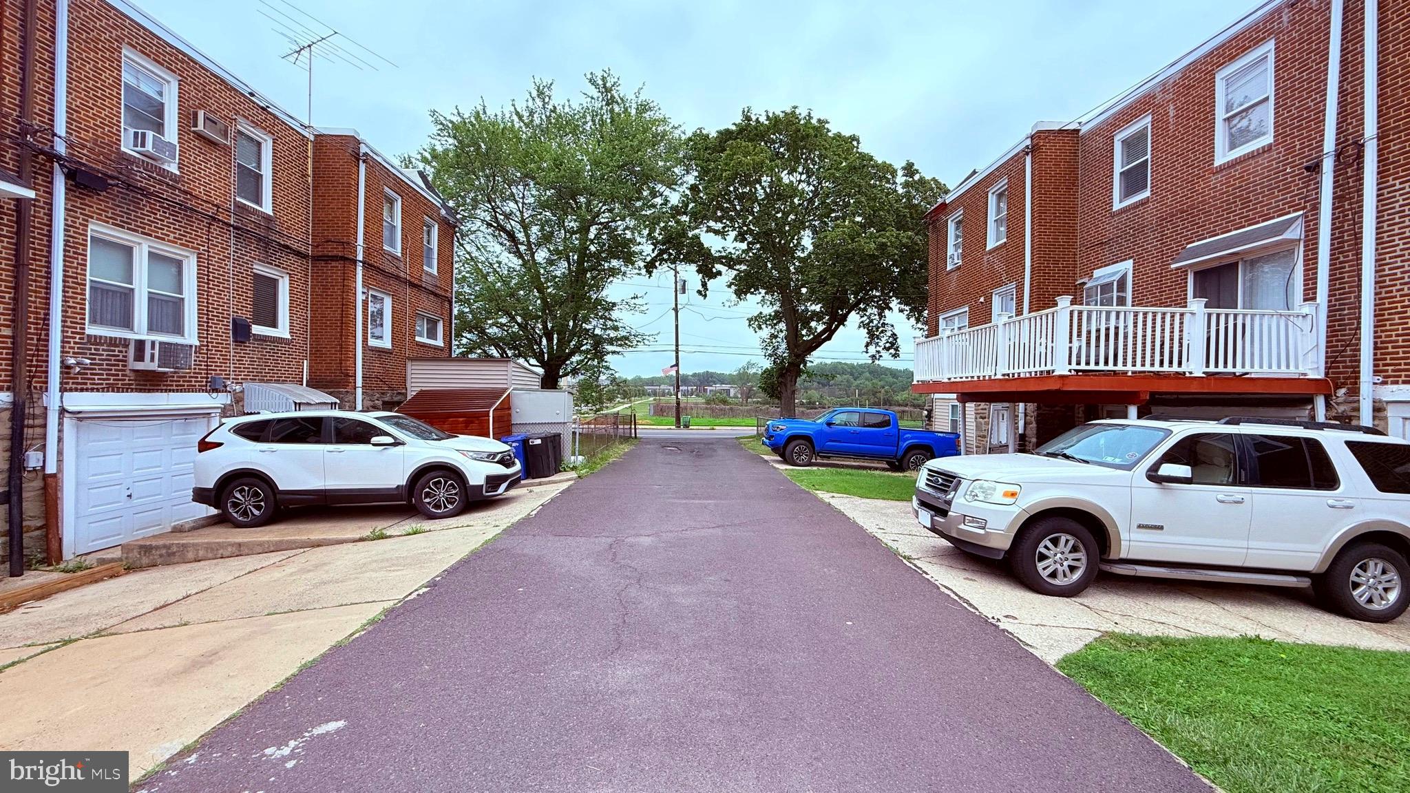 PHILADELPHIA (NORTHEAST) - Residential