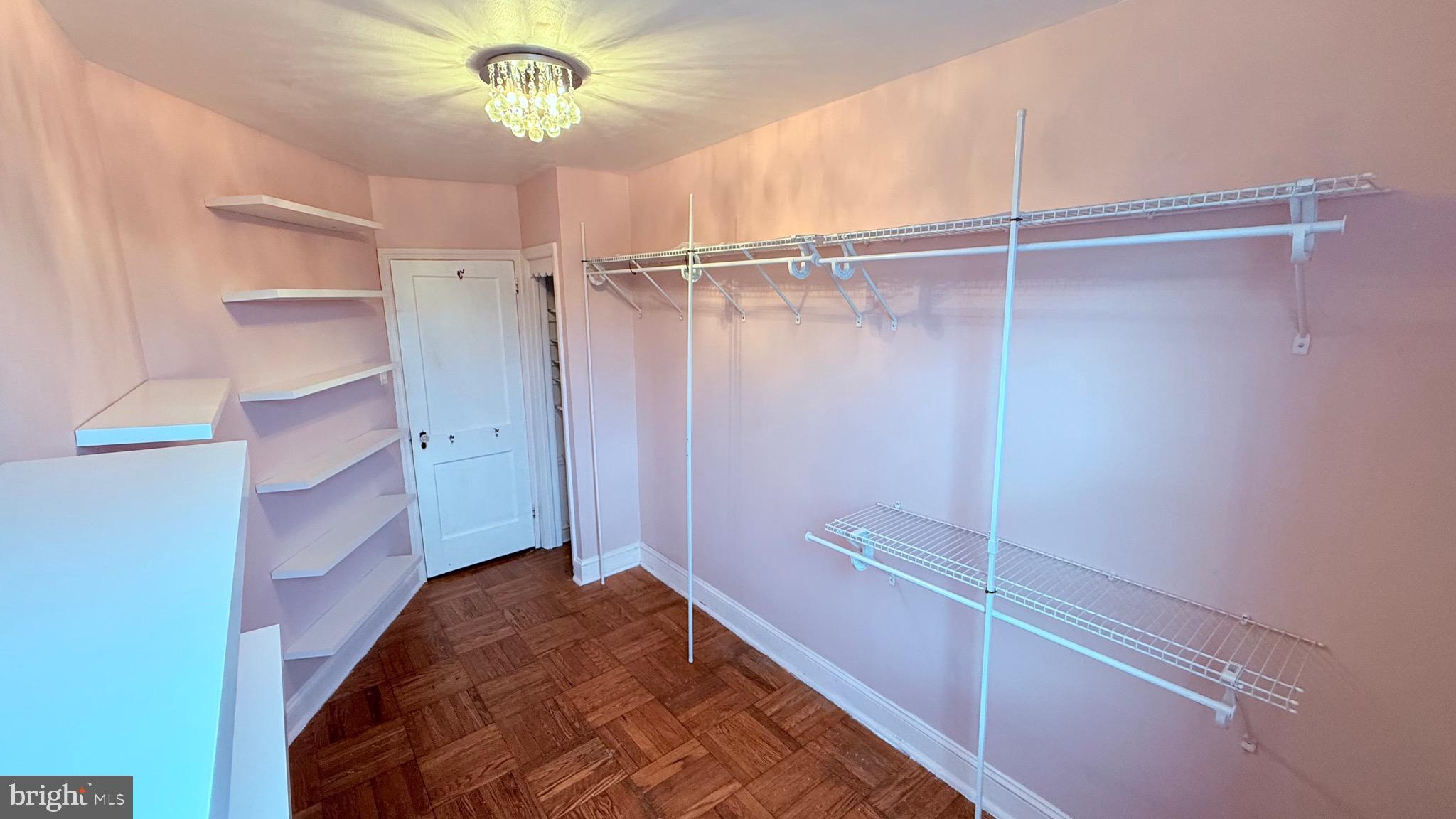 PHILADELPHIA (NORTHEAST) - Residential