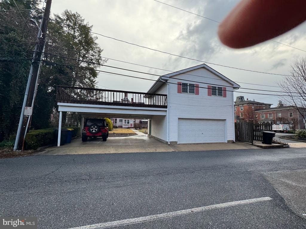 10 N STATE STREET