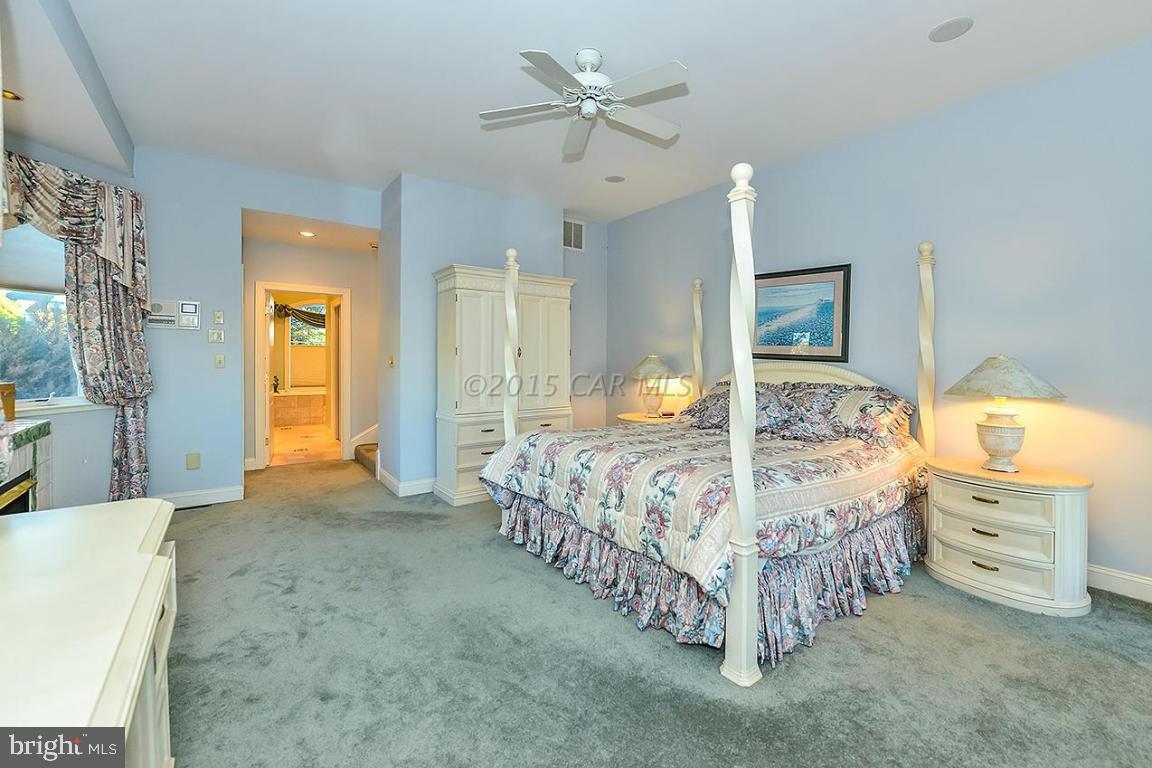 HERON HARBOUR - Residential