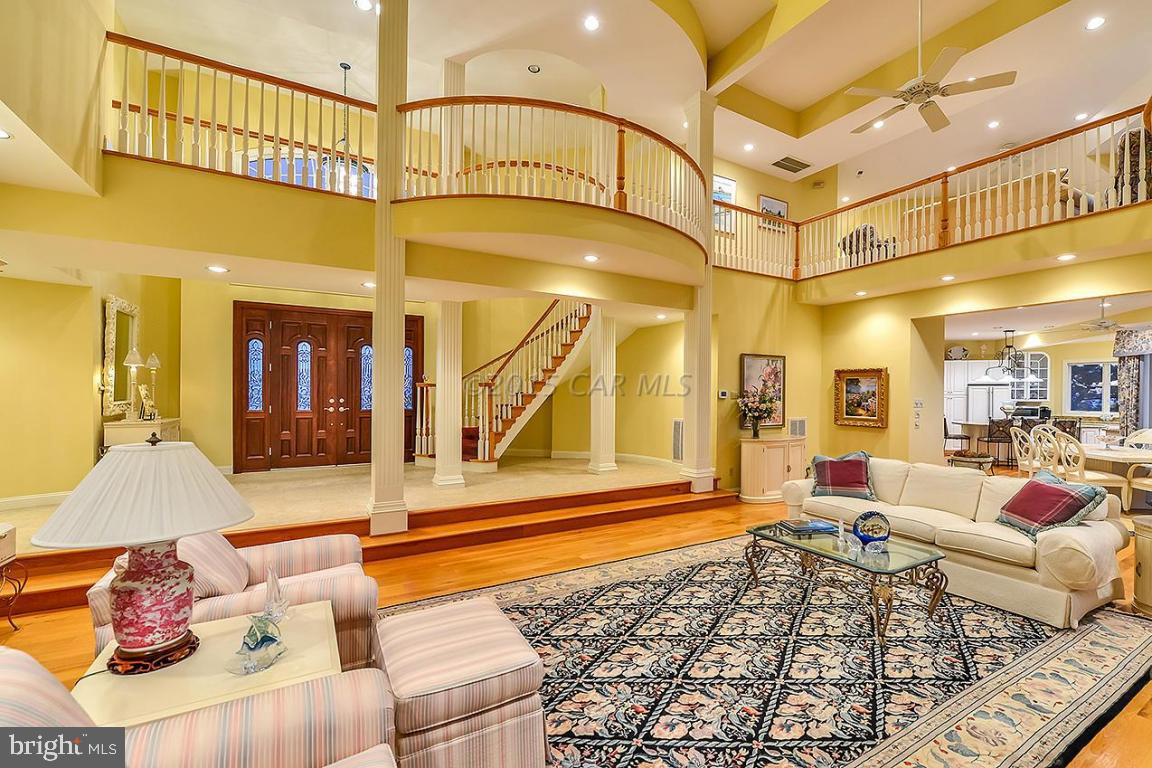 HERON HARBOUR - Residential