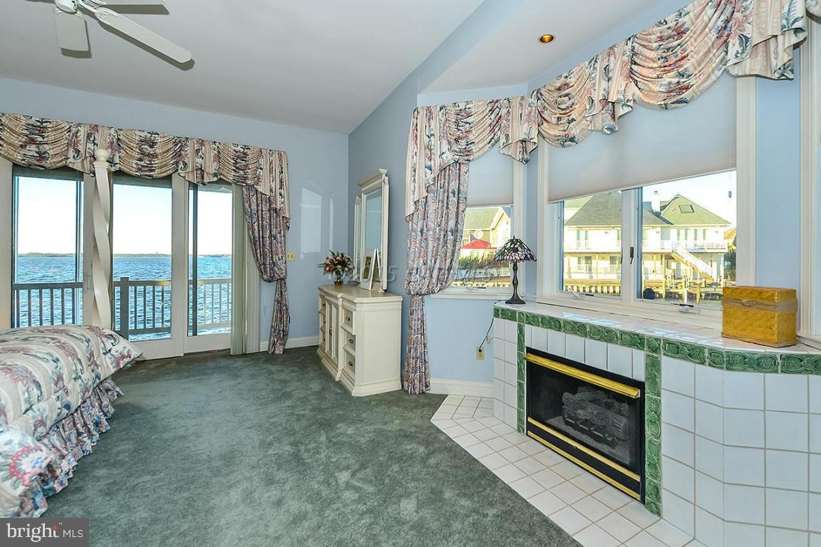 HERON HARBOUR - Residential