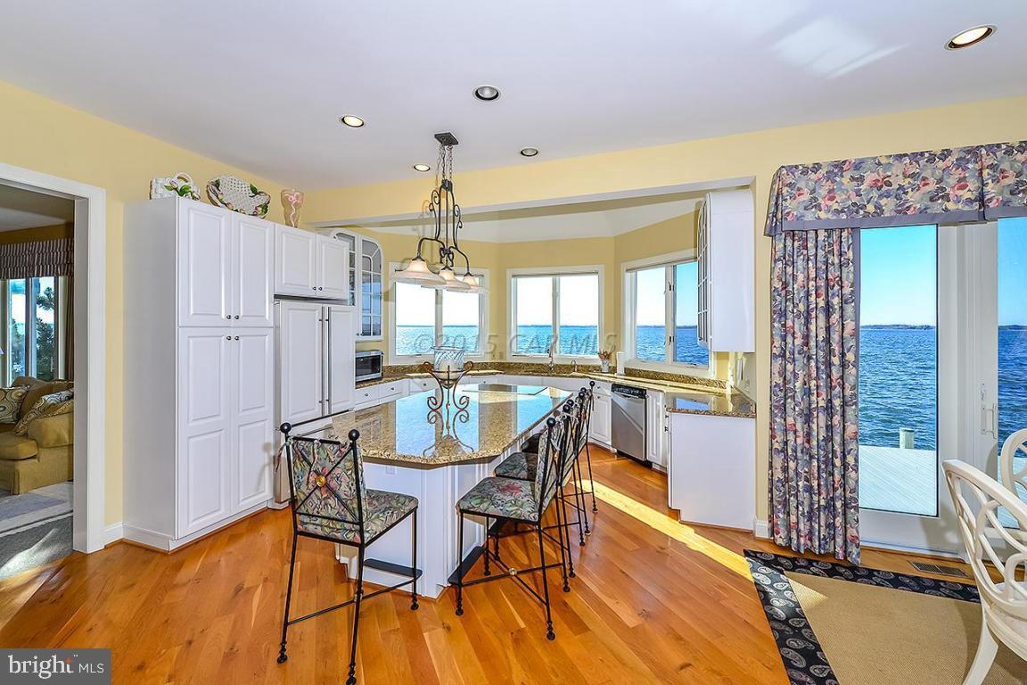 HERON HARBOUR - Residential