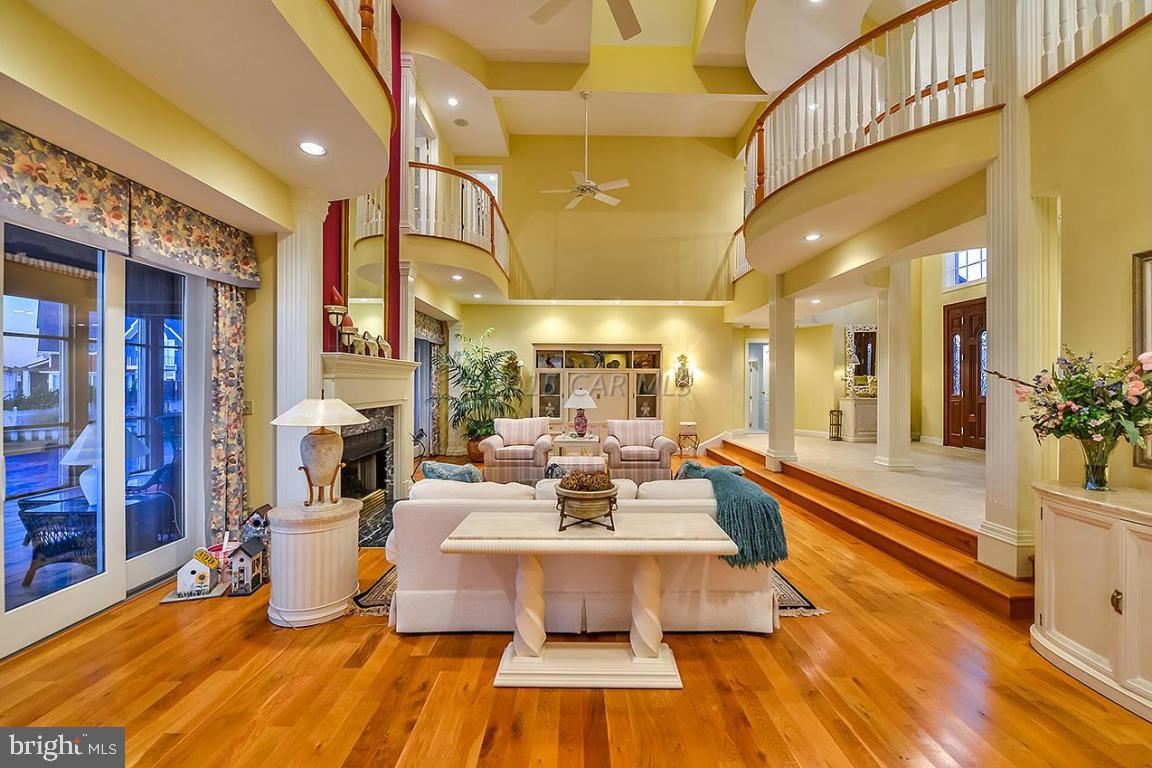 HERON HARBOUR - Residential