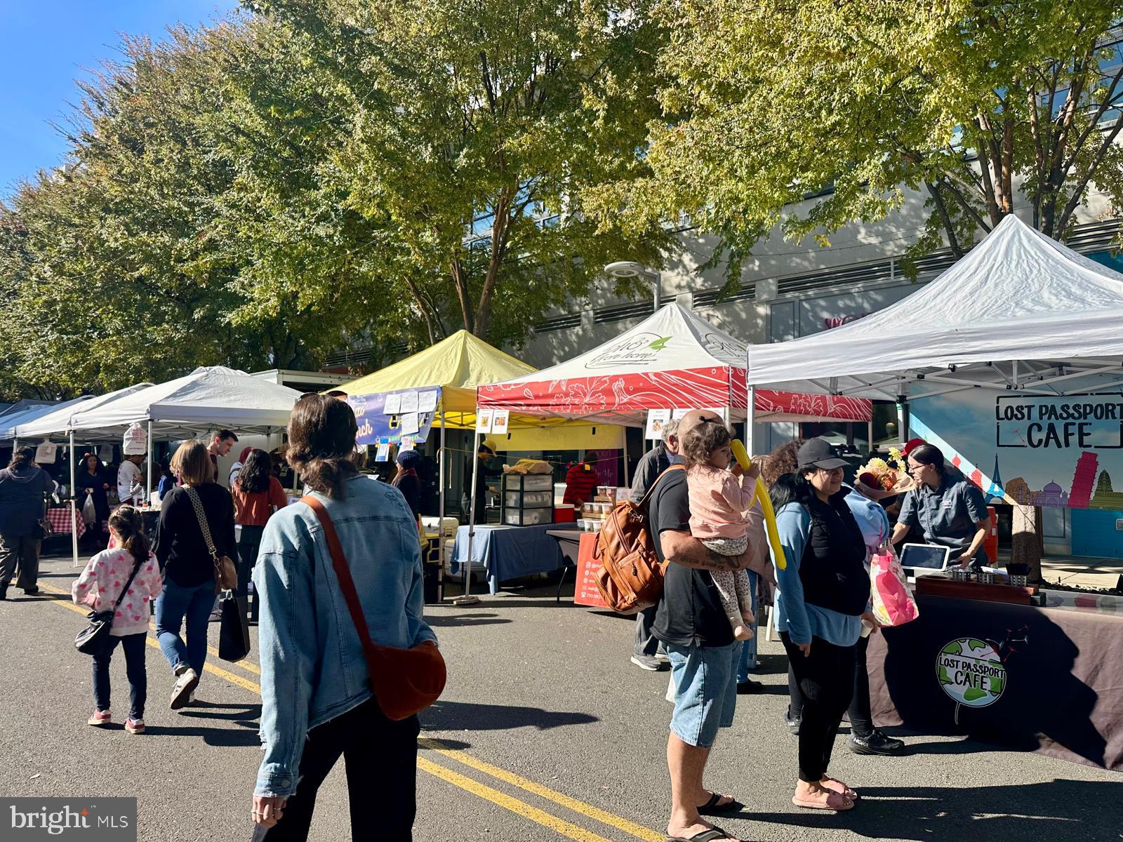 WESTBRIAR PLAZA - Residential Lease