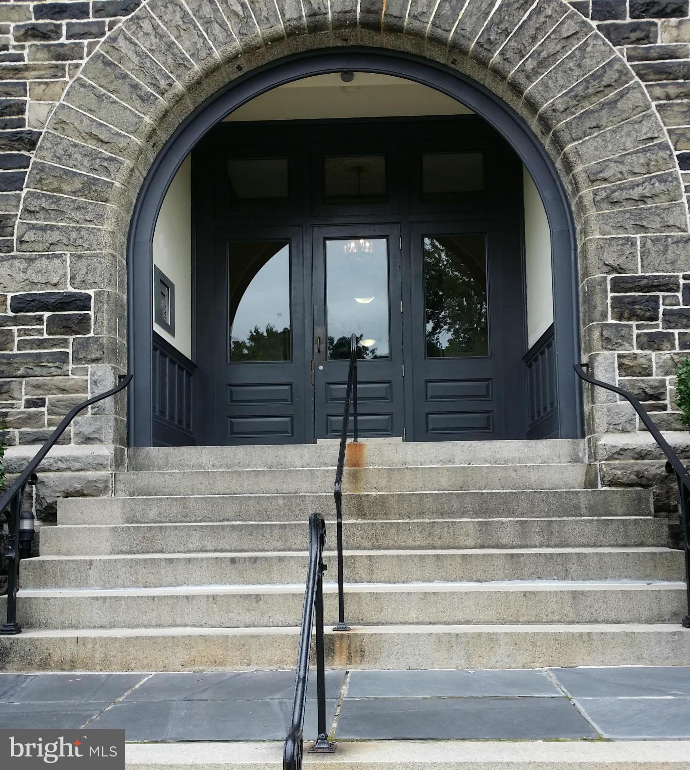 BOLTON HILL HISTORIC DISTRICT - Residential Lease