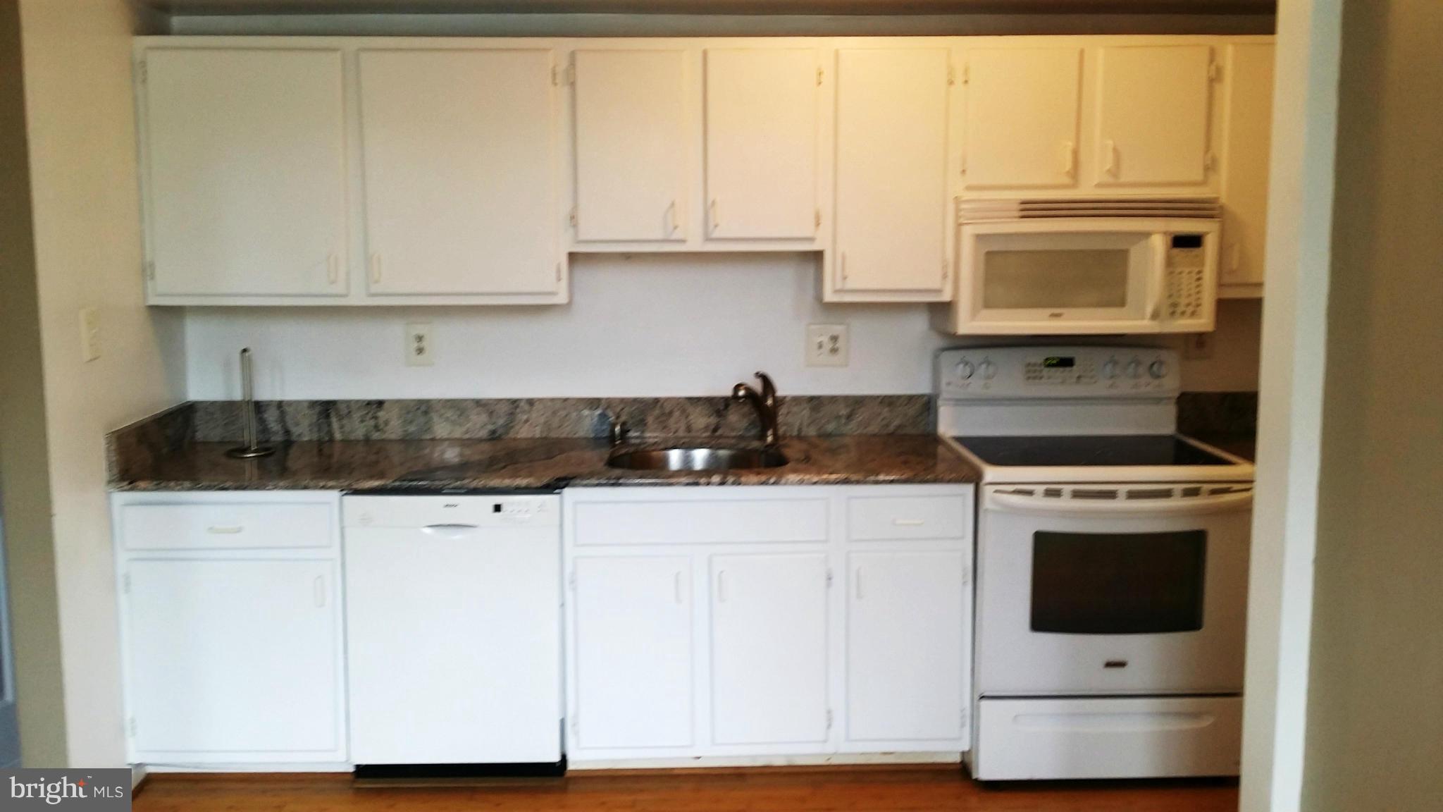 BOLTON HILL HISTORIC DISTRICT - Residential Lease