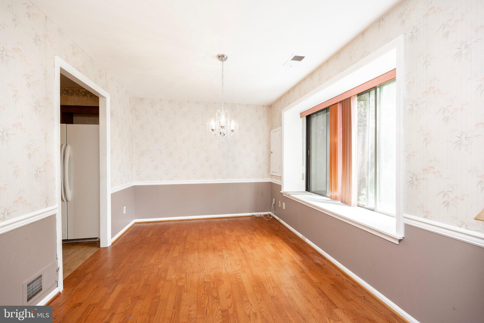 RHONDDA - Residential