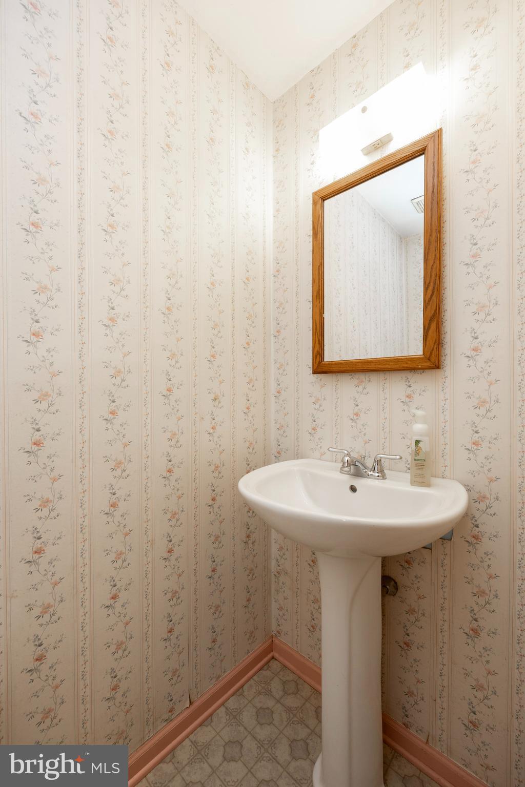 RHONDDA - Residential