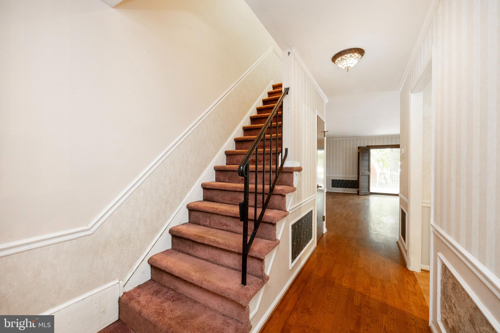 RHONDDA - Residential