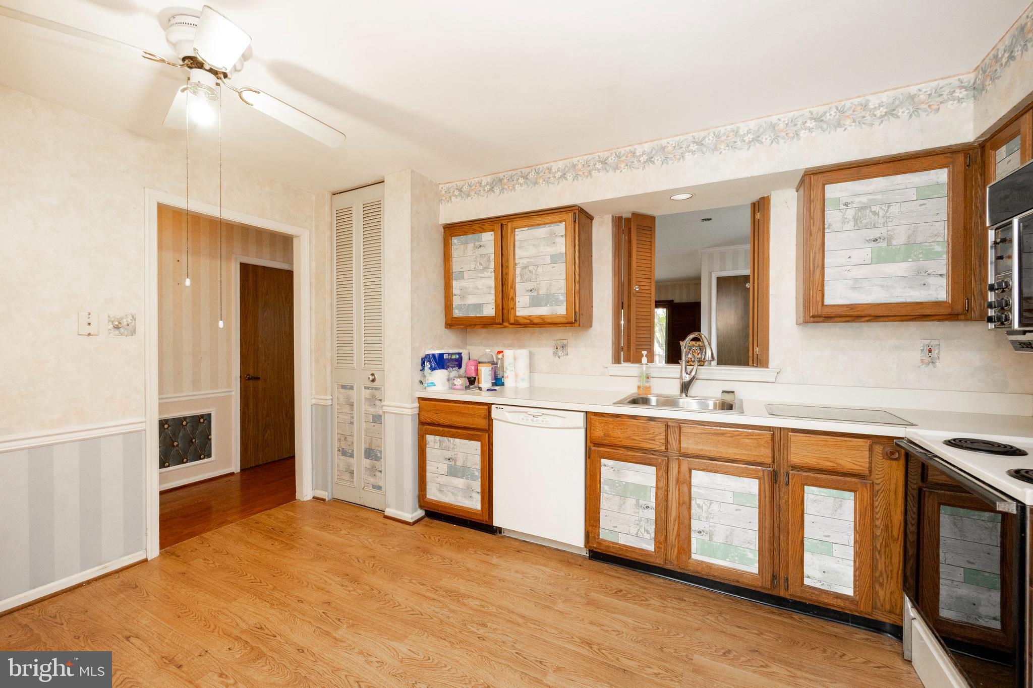 RHONDDA - Residential