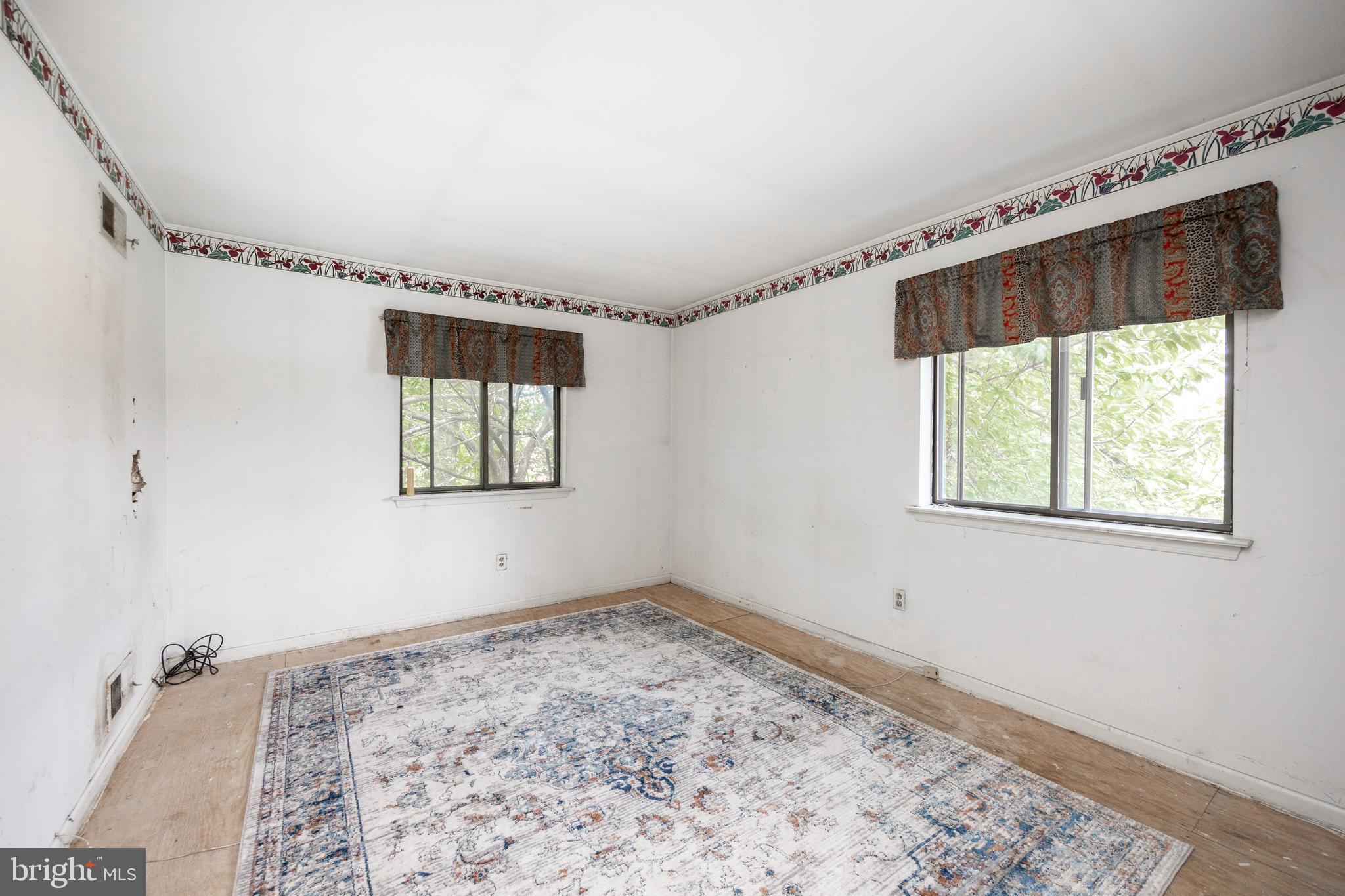 RHONDDA - Residential