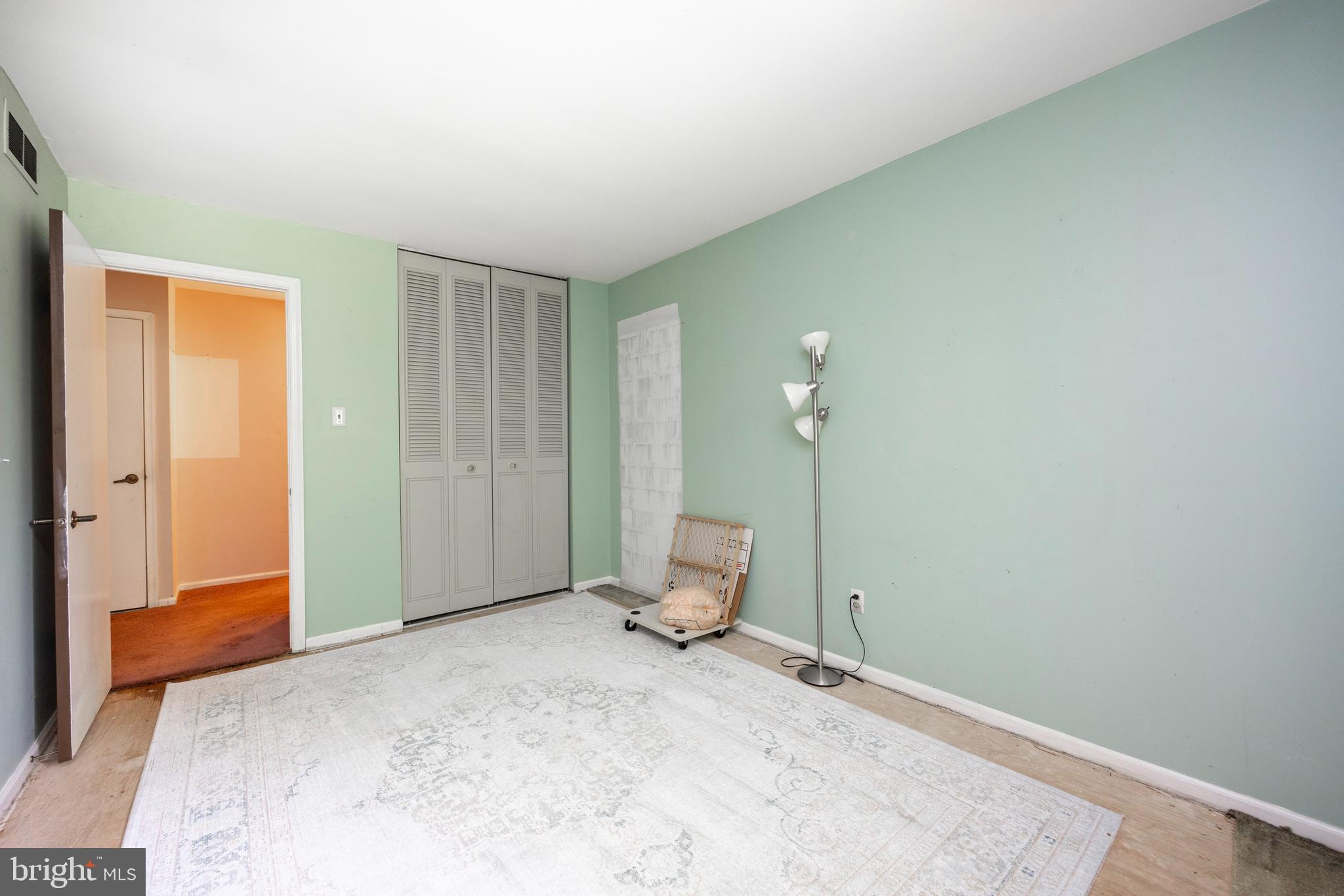 RHONDDA - Residential